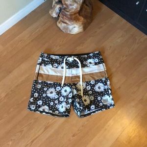 Men’s Swim Trunk